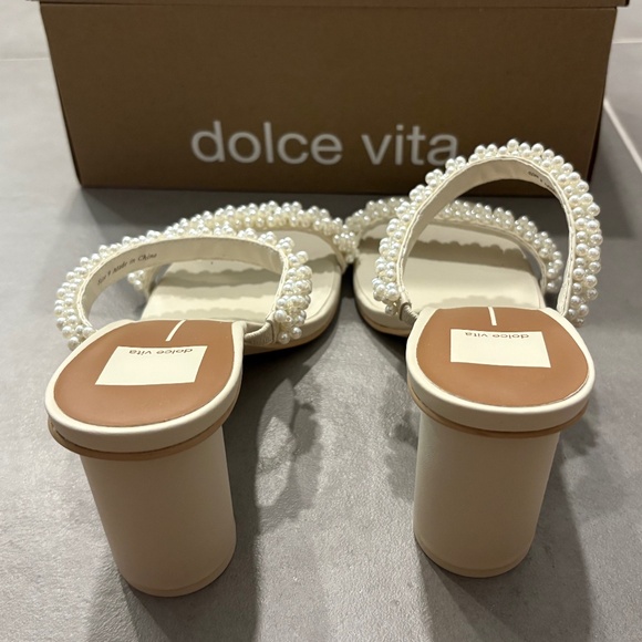 Dolce Vita Noel Heels Vanilla Pearls - Picture 9 of 12
